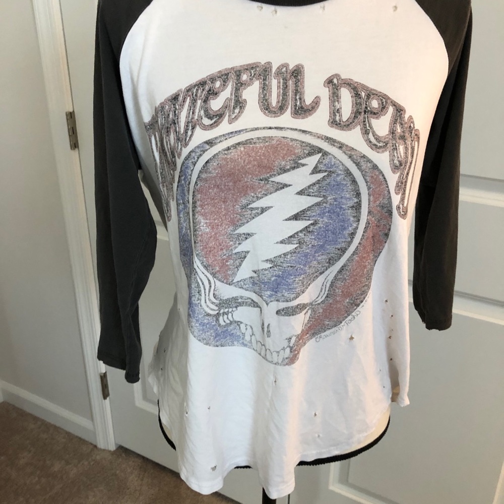 Graphic tee